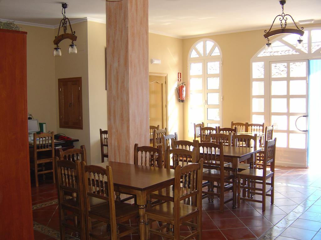 Hostal D'Ernes Алькала-дель-Хукар Экстерьер фото