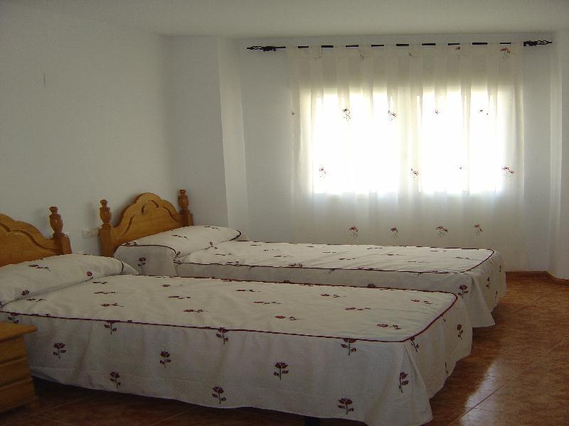Hostal D'Ernes Алькала-дель-Хукар Экстерьер фото